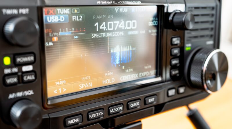 Icom-7300
